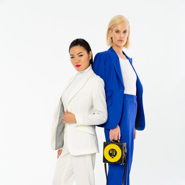 6 Tips For Working With A Coworker You Can't Stand